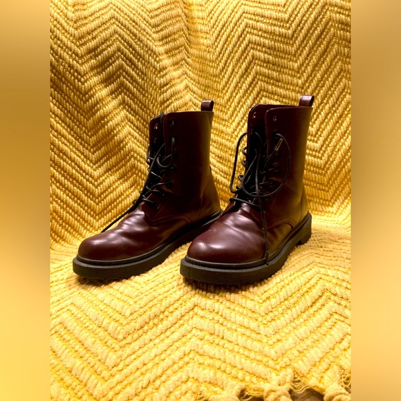 Charlotte Russe “Doc Martin” style boots - Picture 3 of 7